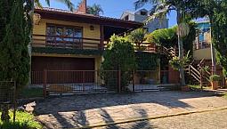 Casa 4 Dormitórios