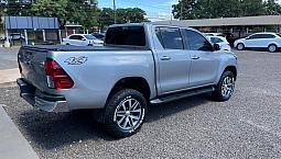 Toyota Hilux Cd Srx 4X4 Diesel 2017