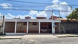 Duplex Para Aluguel Possui 160 Metros Quadrados Com 5 Quartos Em Capim Macio - Natal - Rn