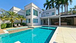 Casa Semimobiliada  Condomínio São Paulo Ii | Granja Viana - Locação