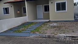Linda Casa Em Horizonte 