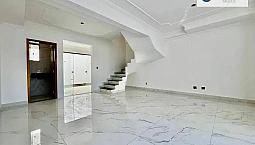 Casa Com 3 Quartos À Venda Por R$ 699.000 - Santa Amélia - Belo Horizonte/Mg