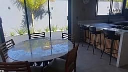 Linda Casa À Venda Em Taguatinga- Parcelamos