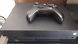 Xbox One X - 1Tb - 4 Meses De Uso