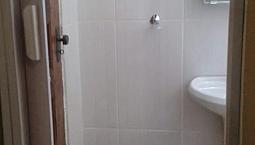 Aluga Casa Com Duas Suítes,Sala E Cozinha