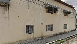 Casa Para Alugar Na Bela Vista Prox Ao Center Box Da José Bastos Com 2 Qts
