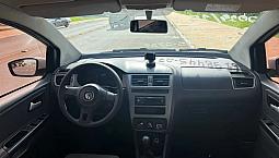 Volkswagen Fox Trendline 1.0 Flex 8V 5P 2015