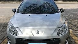 Peugeot 308 Allure 2.0 Aut. 2014 Teto Panorâmico