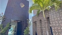 Casa De Luxo Nascente Pra Venda No Condomínio The Prime, 5 Suítes,  Calhau.