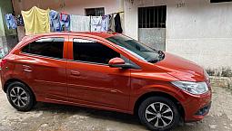 Onix 2013 Super Conservado 
