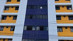 Apartamento Nos Bancários Com 3 Quartos, Sendo 1 Suíte, Elevador E Ótima Localização.