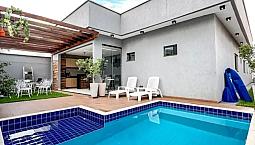 Apartamento Para Aluguel Possui 200 Metros Quadrados Com 4 Quartos