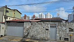 Vendo Esta Casa Em Nova Parnamirim: 3 Quartos, 2 Suites; Sala Ampla E 3 Vagas Garagem. 