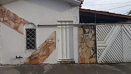 Casa Aluguel Leia O Anúncio Abaixo