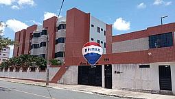 Excelente Apartamento Para Locação No Primeiro Andar Do Res. Ana Beatriz - Catolé