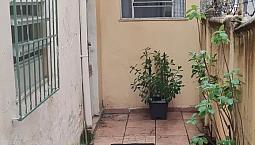 Tijuca - Alugo Apartamento Pequeno De 1 Quarto, Cozinha E Banheiro R$ 800,00