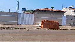 Aluga Se Casa 1.200 Vg