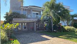 Excelente Sobrado Localizado No Condomínio Acqualina Em Xangri-Lá.