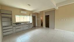 Locação - Casa 3 Dormitórios Em Residencial - Vila Esperança - Tubarão/Sc