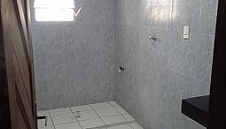 Alugo Casa