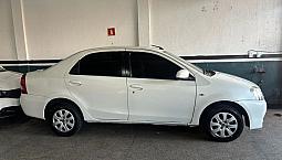 Toyota Etios Xs Sedan 1.5 Flex 16V 4P Aut. 2017