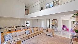 Belíssimo Sobrado De 420 M2 (Mobiliado)