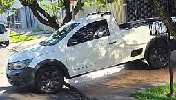 Volkswagen Saveiro Robust 1.6 Total Flex 16v 2024