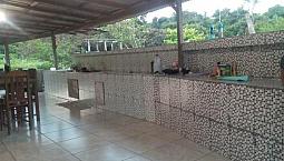 Vendo Ou Troco, Casa