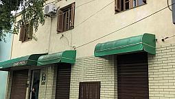 Casa Sobrado Com Lojas