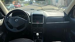 Fiat Siena Hlx 1.8 Mpi Flex 8V 4P 2005