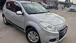 Sandero Privilege 1.6 Completo