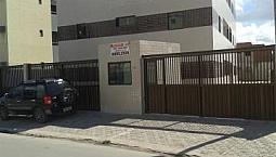 Piedade . 1 E 2 Quartos. Prédio Novo. 200 Metros Do Mar. Taxas Inclusas.