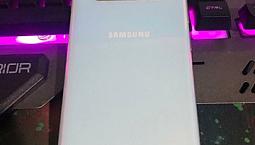 Samsung S10+