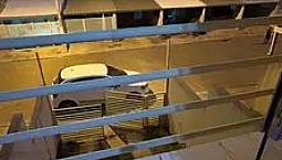 Alugo Casa No Green Park 2 .  850,00 