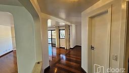 Imóvel Na Dos Aicás Com 3 Dormitórios E 170m²