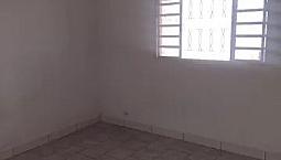 Aluga Casa Com 2 Quartos Na Vila Iná.