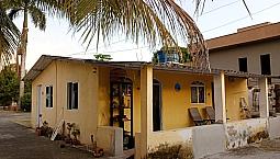 Vendo Terreno Com Duas Casas 