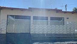 Casa No Conjunto Baliza (Oportunidade).  