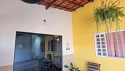 Alugo Casa Com 3 Suítes , Garagem Ampla   