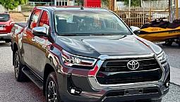 Toyota Hilux Cd Srx 4X4 2.8 Tdi 16V Diesel Aut. 2026