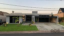 Casa No Condomínio Terra Ville Com 3 Suítes, Com  Closet. Piscina Aquecida 4X9M , Contando