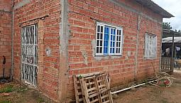 Terreno Com Duas Casas No Aponiã 