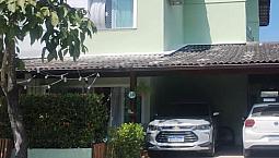 Linda Casa Em Condomínio Com 3 Quartos Sendo 1 Suíte  E  Vaga Para Até 4 Carros Badu/  Nit