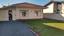 Casa Para Venda No Bairro Floresta