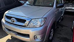 Hilux Cd D4-D 4X4 2.5 Diesel !! Pequena Entrada + R$: 2451,10  Fixas!!