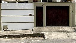 Aluga-Se Casa Duplex Próximo A Av. Washington Soares