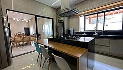 Casa Em Condominio Localizado No Araçagy,Com 5 Suites