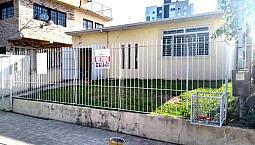 Casa Para Venda Possui 238 Metros Quadrados Com 3 Quartos Em Cavalhada - Porto Alegre - Rs