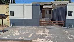 Ótima Casa Com 2 Quartos.
