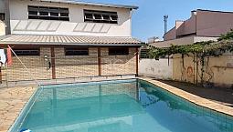 Casa Para Venda - 322.4M², 2 Dormitórios, 7 Vagas - Cristal